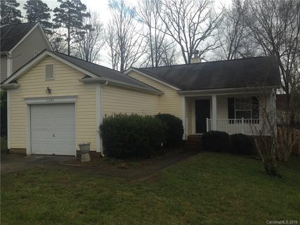 11224 Amber Glen Drive