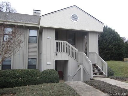 1005 Abbey Circle