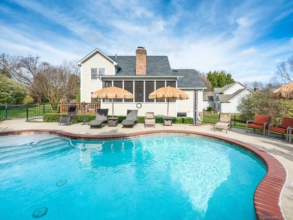 14406 Widgeon Court sold home in Wing Pointe, Charlotte, NC