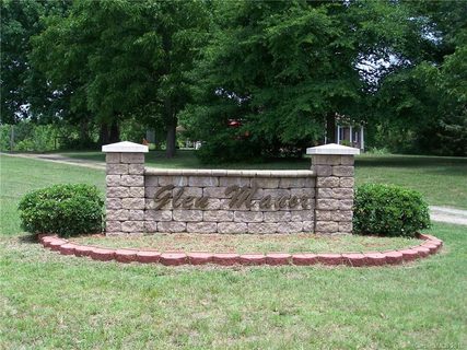 16 Glen Manor Court sold lot in Glen Manor, Lincolnton, NC