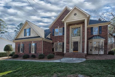185 Cove Creek Loop