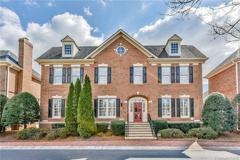 2616 Windsor Crescent Court