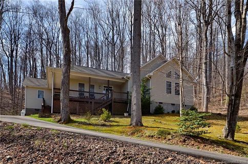 1426 Fern Trail