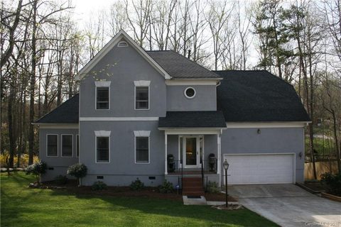 6807 Loretta Place