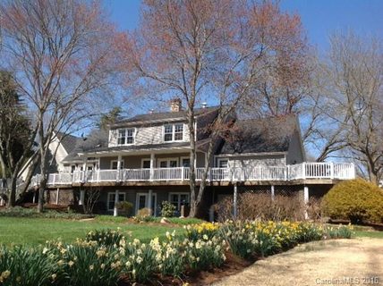 Previously sold for $470,000