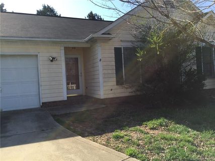 10920 Faringford Court sold home in Hampton Glen, Charlotte, NC