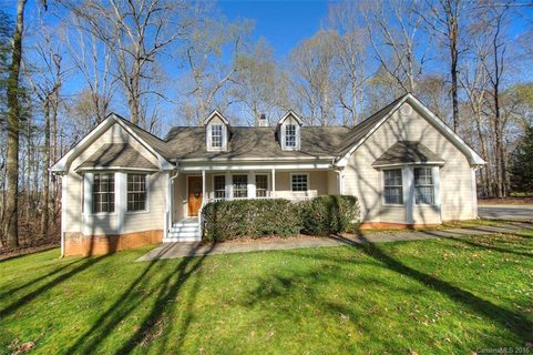 1616 Chamberwood Court