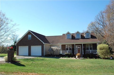 122 Donsdale Drive