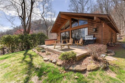 1171 Red Maple Drive