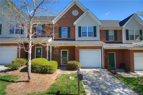 7815 Lennoxshire Lane 38