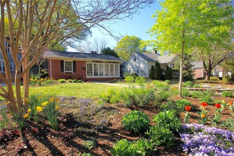 Previously sold for $376,000