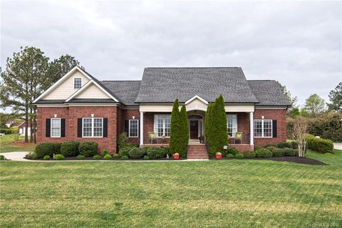 7952 Grimsby Circle sold home in Fenton Dell, Harrisburg, NC