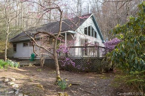 970 Holly Road sold home in Christmount, Black Mountain, NC