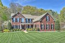 6811 Heath Glen Drive sold home in Mint Hill, SC
