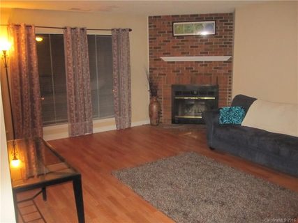 1612 Sharon Road 60