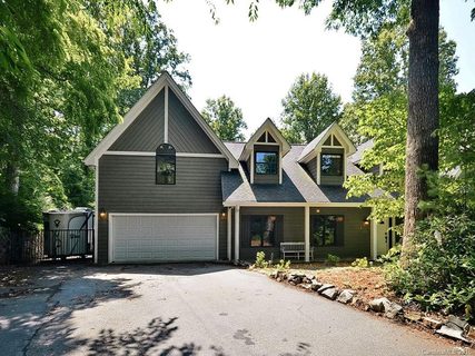 405 Canonero Drive