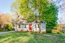 6121 Loch Arbor Lane sold home in Mint Hill, SC
