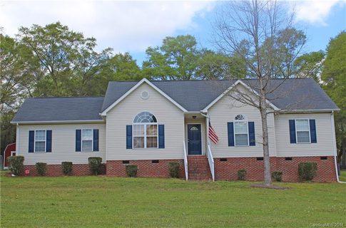 511 Harmony Glen Circle