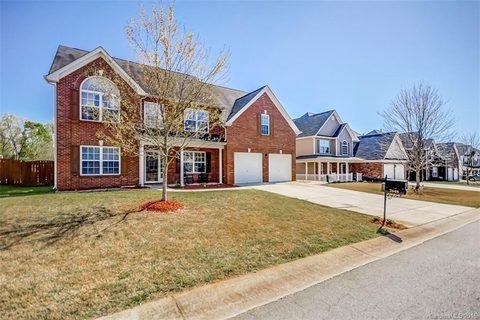Previously sold for $274,501