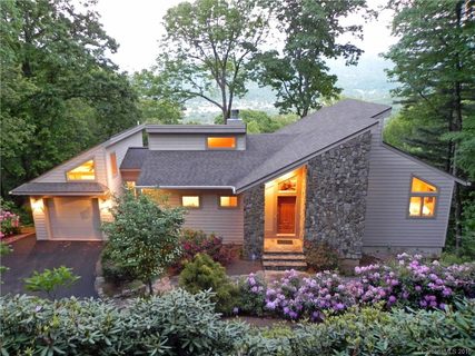 394 Scenic Circle