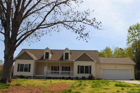107 Maxfli Drive sold home in Augusta Greens, Statesville, NC