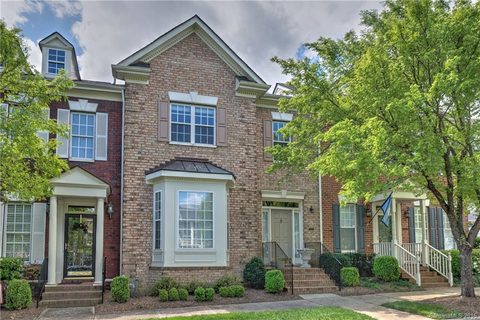 214 Faulkner Way