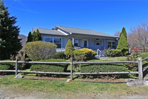 175 Midland Drive sold home in Cedarwood, Waynesville, NC