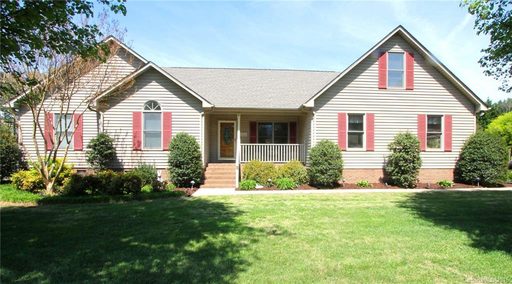7646 Old Post Road 35
