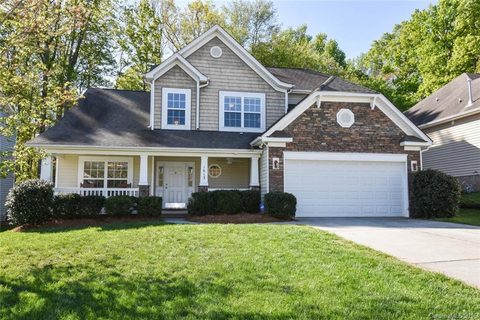 1613 Privette Road sold home in Squirrel Lake Village, Matthews, NC