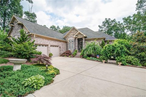304 Catawba Crest Lane