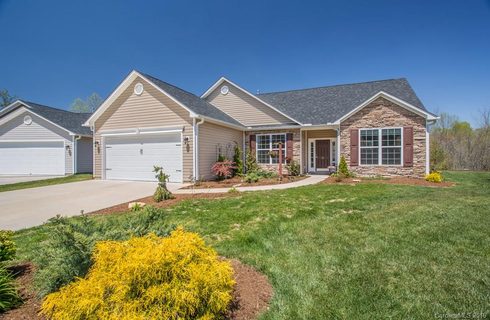 51 Creekwalk Lane