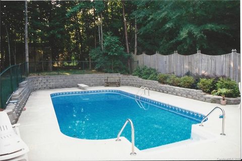 Previously sold for $288,000