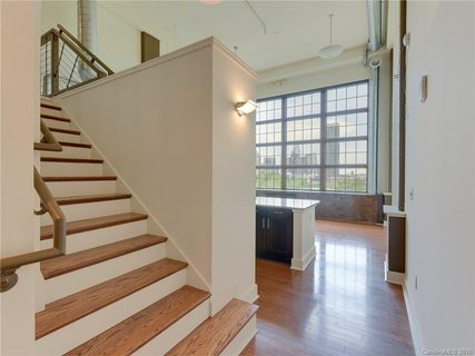 715 Graham Street 604