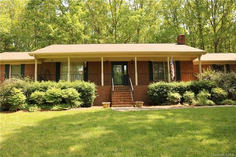 5825 Polk Mountain Drive