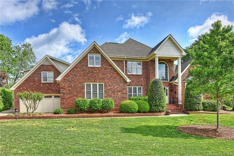2038 Kilmonack Lane