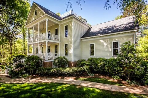5924 Masters Court