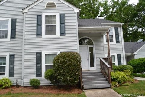1560 Hunt Club Court sold condo in Hunt Club, Rock Hill, SC