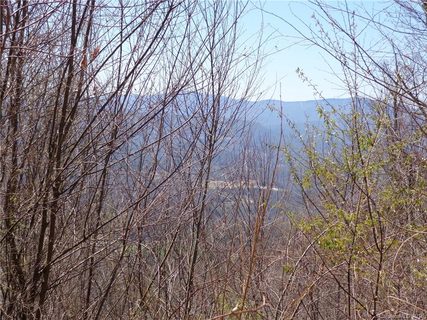 Lot O Holli Heights sold home in Sunset Heights, Clyde, NC