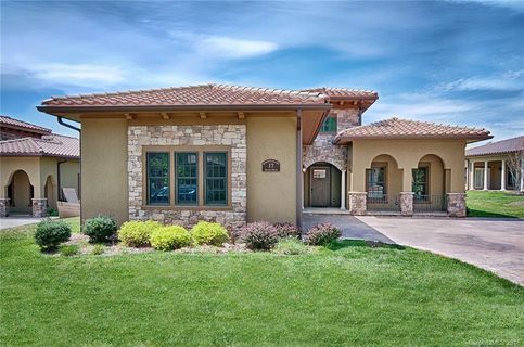 17 Ocaso Drive