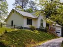 1 Twin Lakes Drive sold home in Fletcher, SC