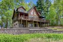 633 Whites Lake Boulevard sold home in Saluda, SC