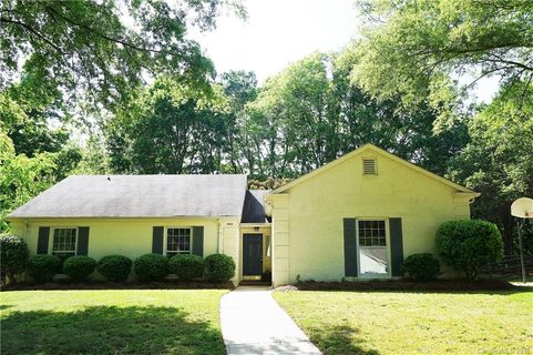 4426 Woods End Lane