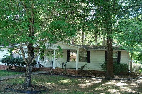 640 Brook Circle