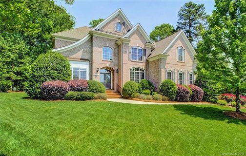400 Conaway Court sold home in The Glen at Wesley Oaks, Waxhaw, NC