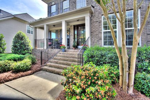 5038 Terrier Lane