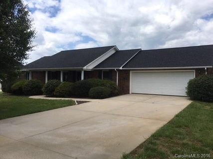 160 Meadow Oaks Drive sold home in Meadow Oaks, Statesville, NC