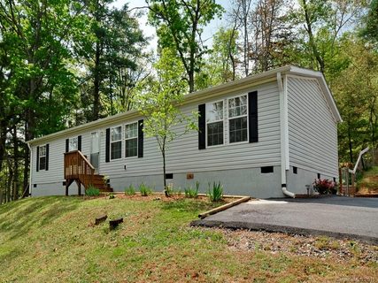 73 Sleepy Forest Drive sold manufactured home in Cordell Acres, Leicester, NC