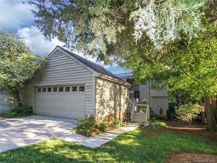 9004 St Croix Lane 42 sold townhome in Raintree Greens, Charlotte, NC