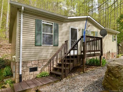 50 E Wabash Drive sold manufactured home in Dogwood Acres, Sylva, NC
