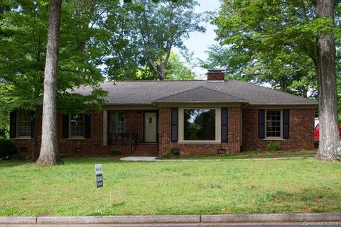 Previously sold for $199,000